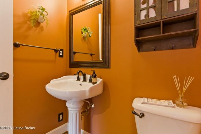 6524 Harrods View Cir, Prospect, KY 40059