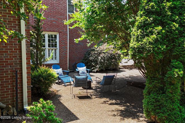 6524 Harrods View Cir, Prospect, KY 40059
