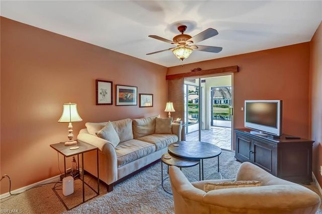 1982 Crown Pointe BLVD, Naples, FL 34112