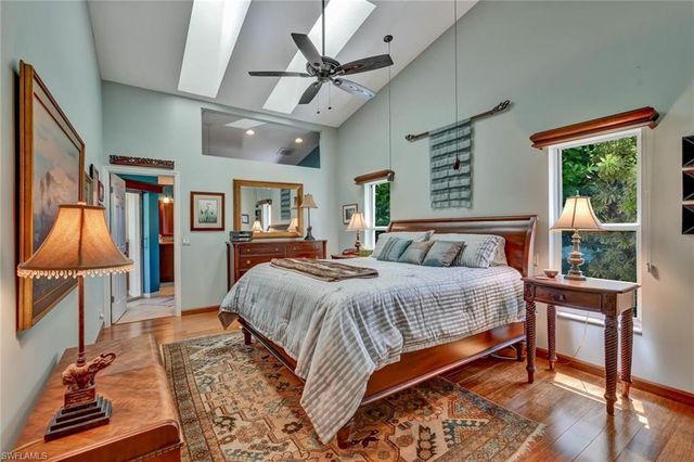1982 Crown Pointe BLVD, Naples, FL 34112