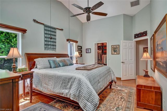 1982 Crown Pointe BLVD, Naples, FL 34112