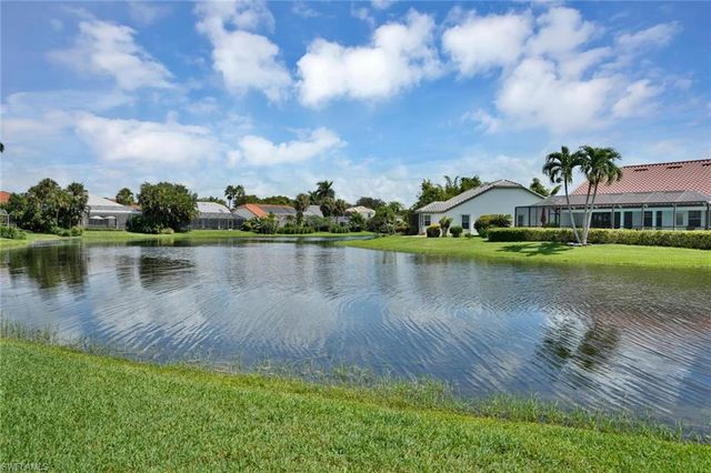 1982 Crown Pointe BLVD, Naples, FL 34112