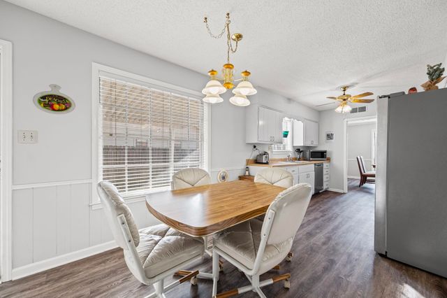 3556 EVENING LIGHT DR, Bartlett, TN 38135