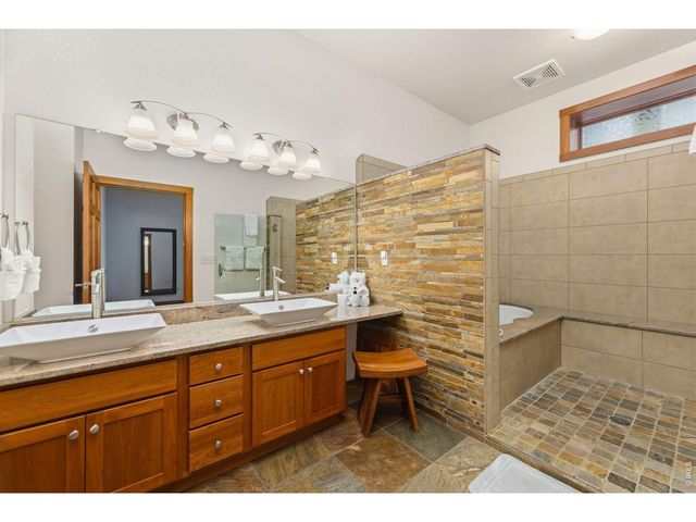 199 Twin Owls Ln H-1, Estes Park, CO 80517
