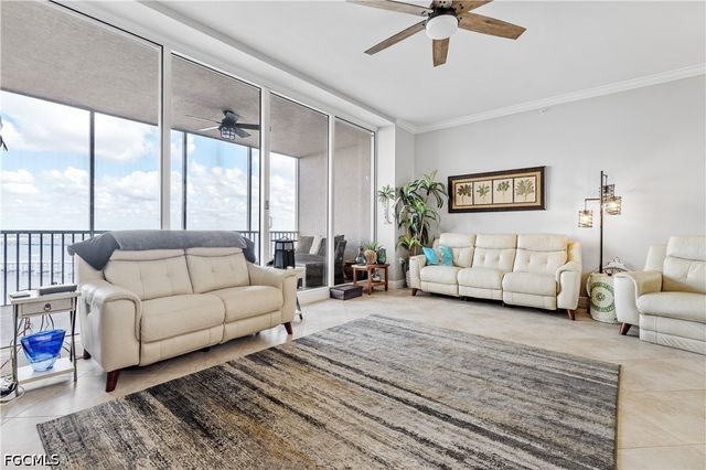 2090 W First ST I2409, Fort Myers, FL 33901