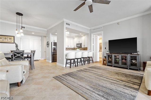 2090 W First ST I2409, Fort Myers, FL 33901