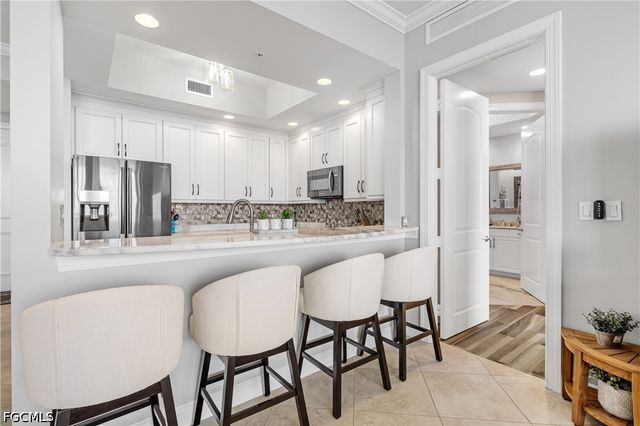 2090 W First ST I2409, Fort Myers, FL 33901