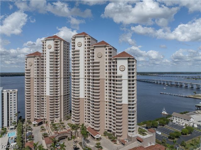 2090 W First ST I2409, Fort Myers, FL 33901