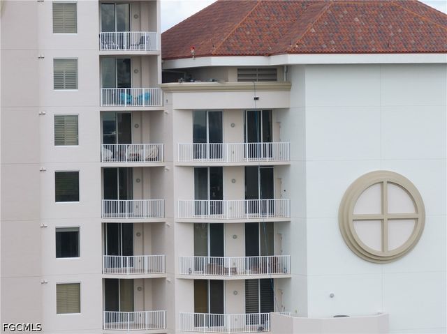 2090 W First ST I2409, Fort Myers, FL 33901