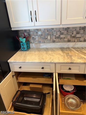 2090 W First ST I2409, Fort Myers, FL 33901