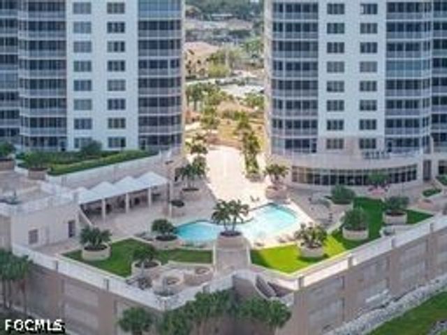 2090 W First ST I2409, Fort Myers, FL 33901