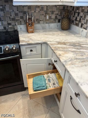 2090 W First ST I2409, Fort Myers, FL 33901