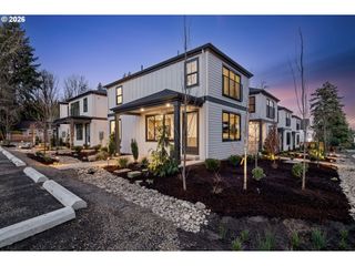 801 3rd St, Lake Oswego, OR 97034