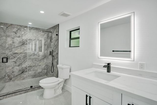 3234 Taft Street, Hollywood, FL 33021