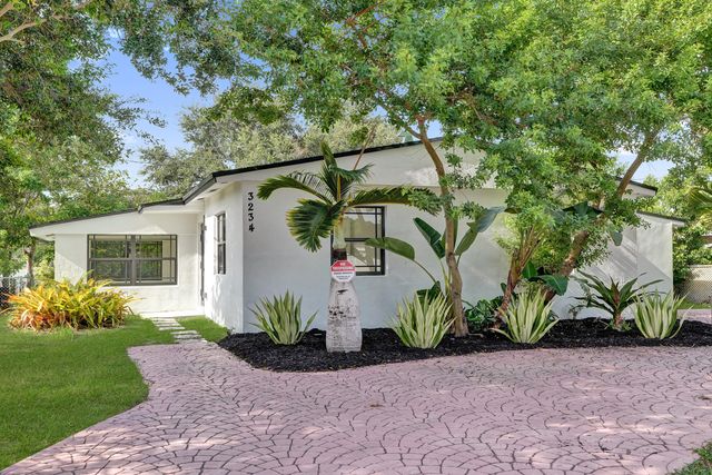 3234 Taft Street, Hollywood, FL 33021