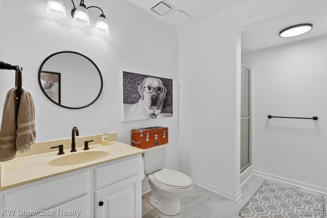 6626 Ridgeview Drive, Clarkston, MI 48346