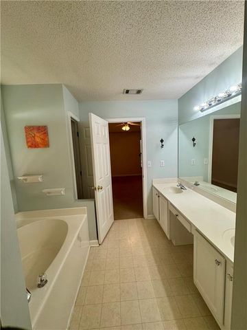 1840 Arborwood Drive, Grayson, GA 30017
