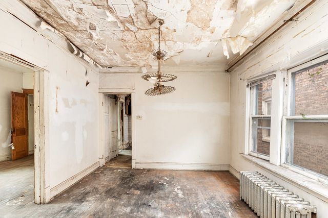 4920 W Cortez Street, Chicago, IL 60651