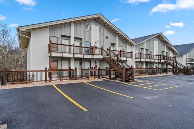 403 Veterans Boulevard F-13, Branson, MO 65616