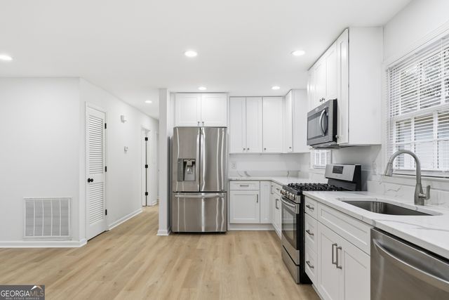 2095 Mulkey Road SW, Marietta, GA 30008