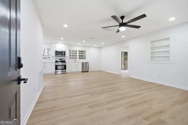 2095 Mulkey Road SW, Marietta, GA 30008