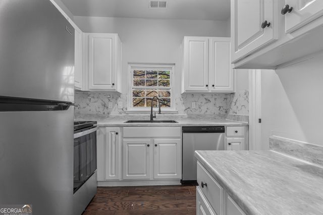 1731 Pryor Road SW 301, Atlanta, GA 30315