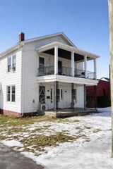 264 Broadway Street, Irvine, KY 40336