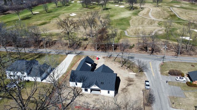 5615 Old Orchard Trail, Orchard Lake, MI 48324