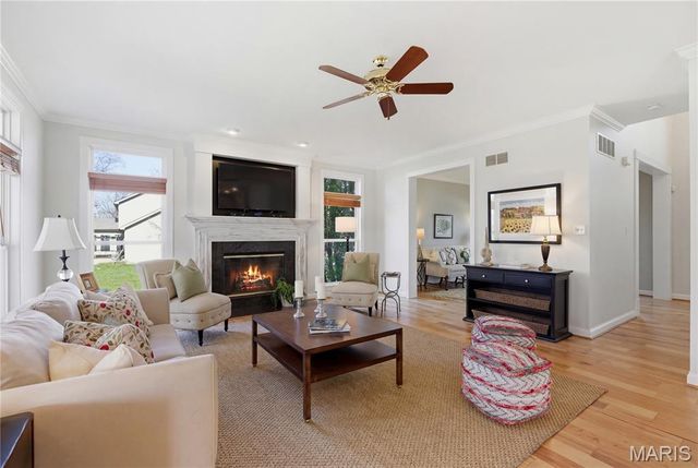 4037 S Lindbergh Boulevard, Sunset Hills, MO 63127