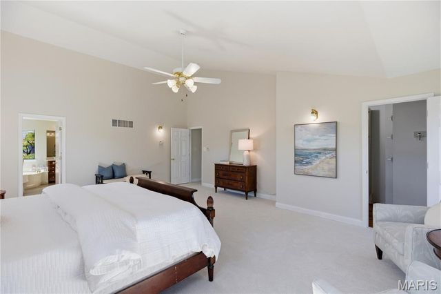 4037 S Lindbergh Boulevard, Sunset Hills, MO 63127