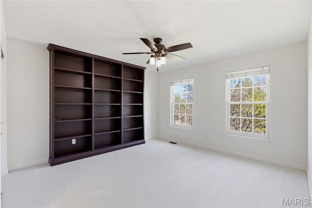 4037 S Lindbergh Boulevard, Sunset Hills, MO 63127