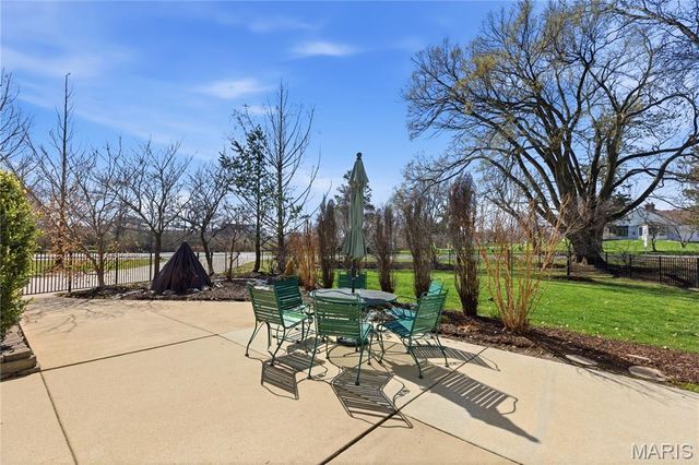 4037 S Lindbergh Boulevard, Sunset Hills, MO 63127