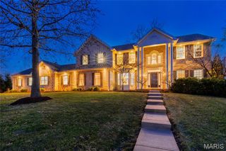 4037 S Lindbergh Boulevard, Sunset Hills, MO 63127