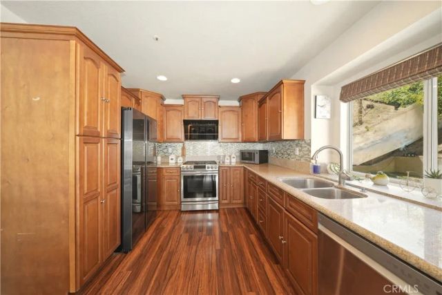 11932 Verona Drive, Fontana, CA 92337