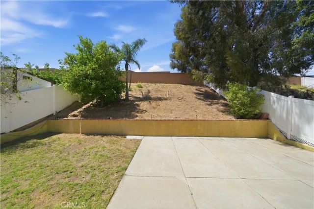 11932 Verona Drive, Fontana, CA 92337