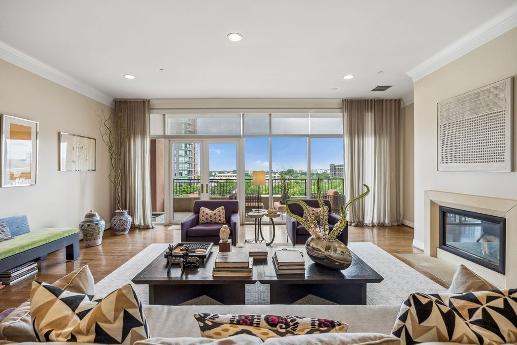 2828 Hood Street 707, Dallas, TX 75219