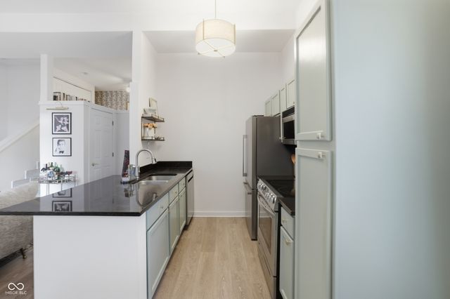 1304 N Alabama Street UNIT D, Indianapolis, IN 46202