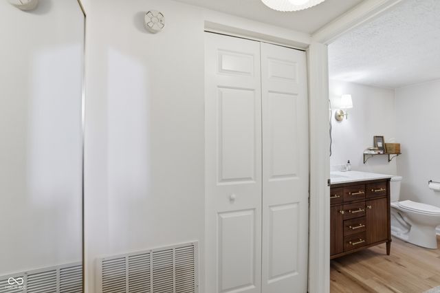 1304 N Alabama Street UNIT D, Indianapolis, IN 46202