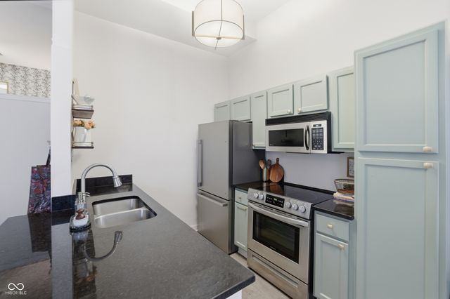 1304 N Alabama Street UNIT D, Indianapolis, IN 46202