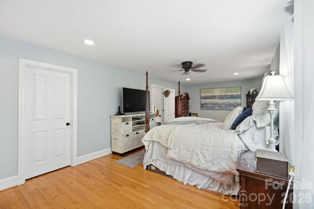 141 Oak Leaf Lane, Wingate, NC 28174