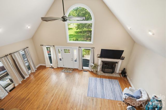141 Oak Leaf Lane, Wingate, NC 28174