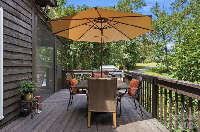 141 Oak Leaf Lane, Wingate, NC 28174