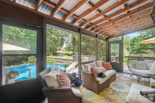 141 Oak Leaf Lane, Wingate, NC 28174