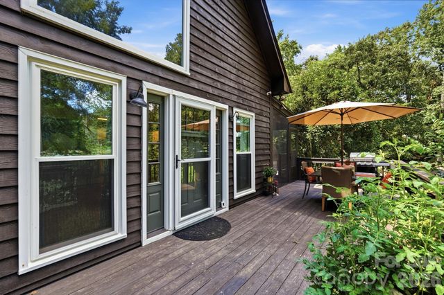 141 Oak Leaf Lane, Wingate, NC 28174