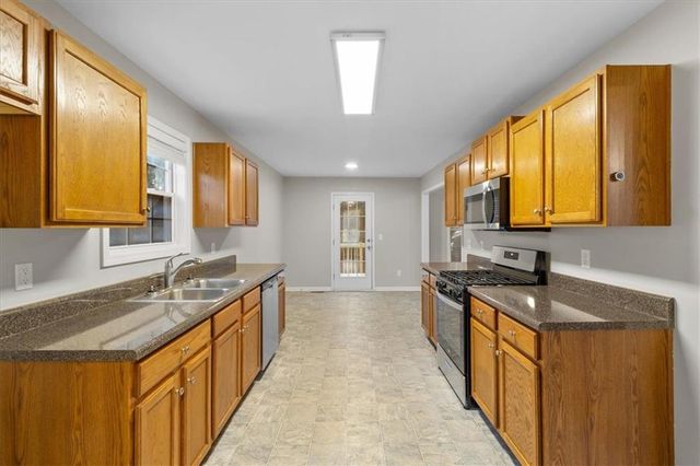 257 Brooklyn Drive, Dallas, GA 30132