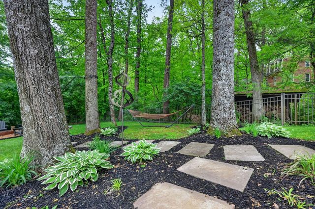 10552 Tanagerhills Drive, Symmes Twp, OH 45249