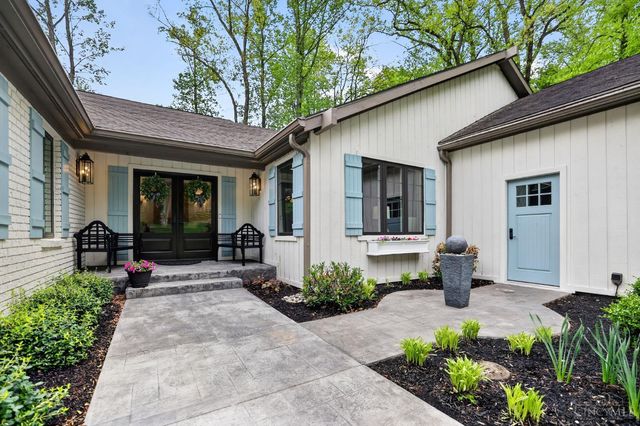 10552 Tanagerhills Drive, Symmes Twp, OH 45249