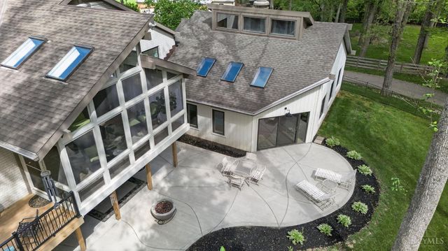 10552 Tanagerhills Drive, Symmes Twp, OH 45249