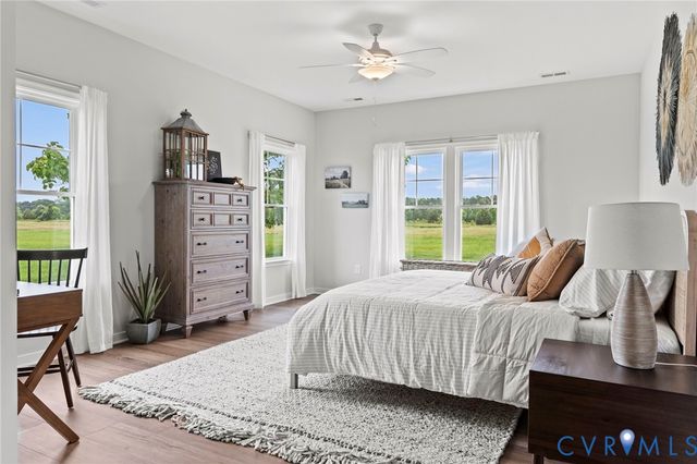 10452 Meyers Park Dr, Ashland, VA 23005