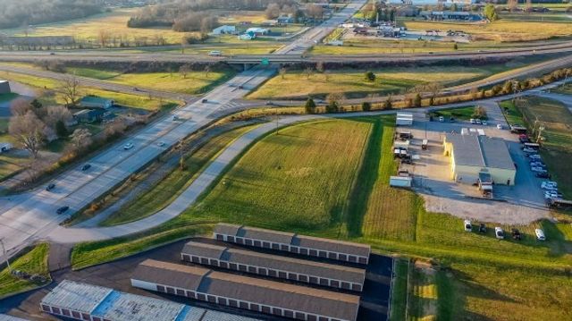 112 Faultless Dr, Hopkinsville, KY 42240